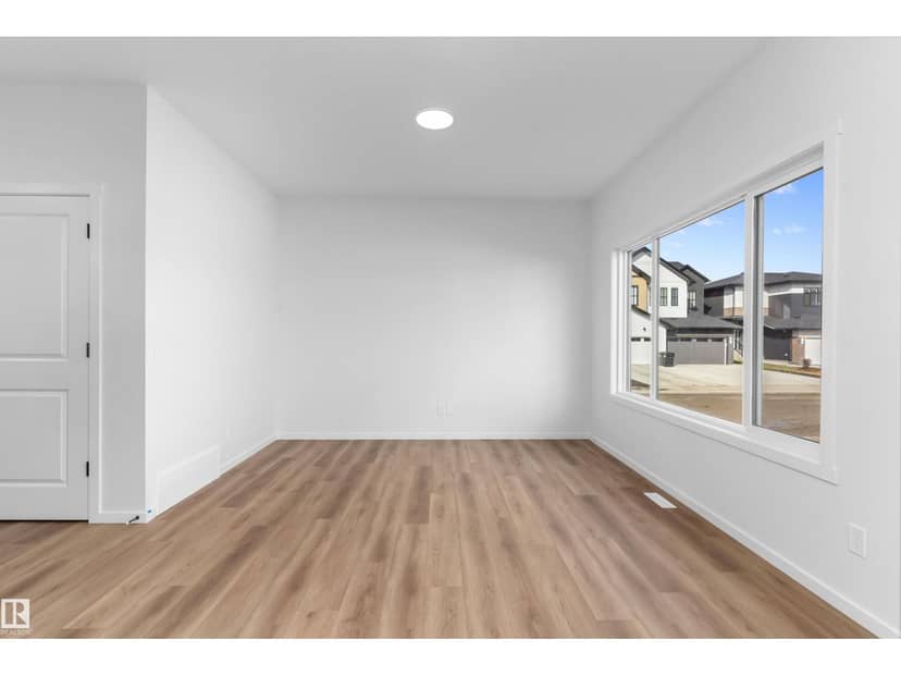 210 Stetson LO, Ardrossan, photo 5