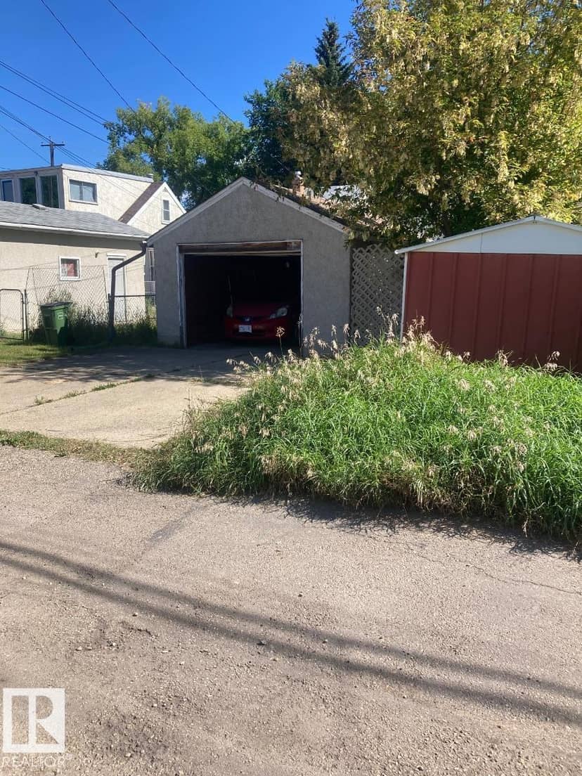 11438 83 ST NW, Edmonton, photo 3