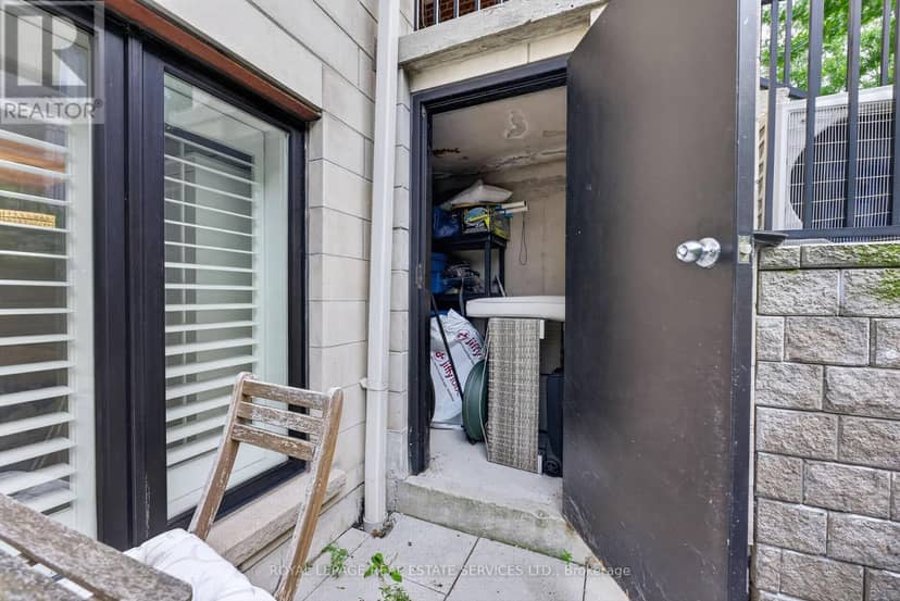 101 - 30 Carnation Avenue — photo 5 of 32