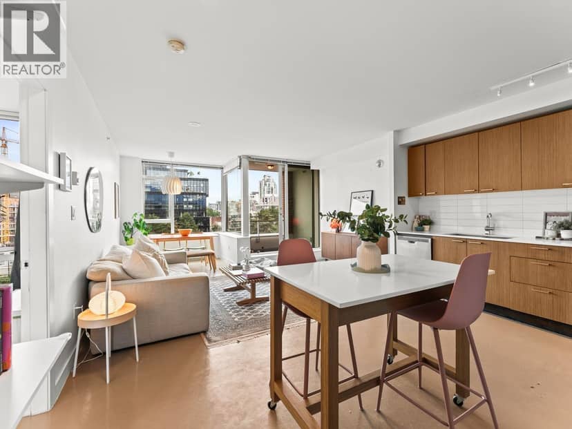 715 221 UNION STREET, Vancouver, photo 3