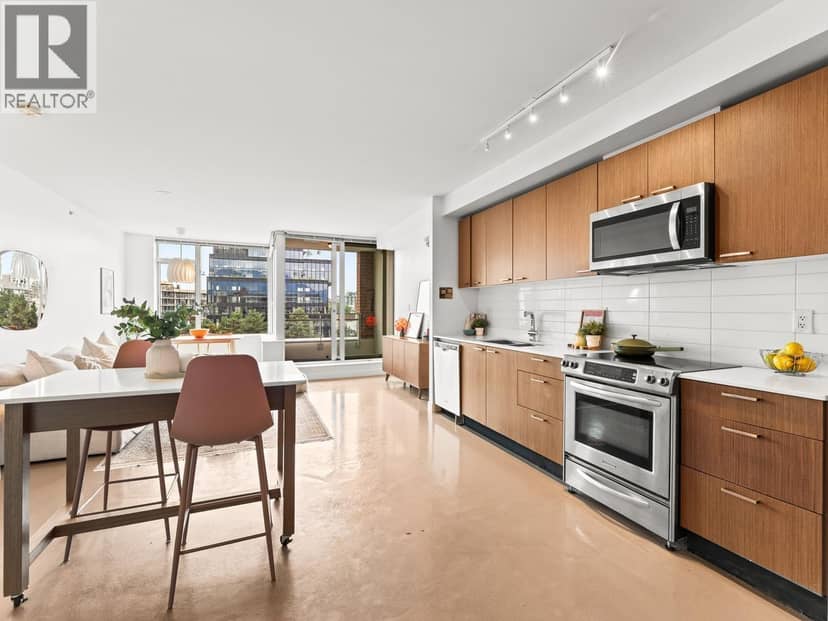715 221 UNION STREET, Vancouver, photo 5