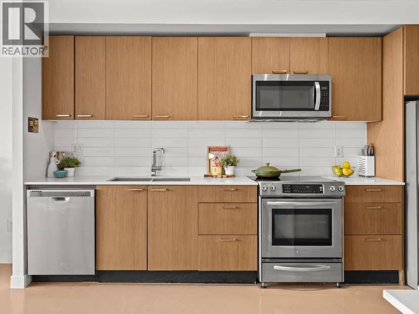 715 221 UNION STREET, Vancouver, photo 6