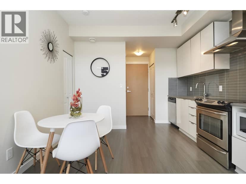 516 9168 SLOPES MEWS, Burnaby, photo 3
