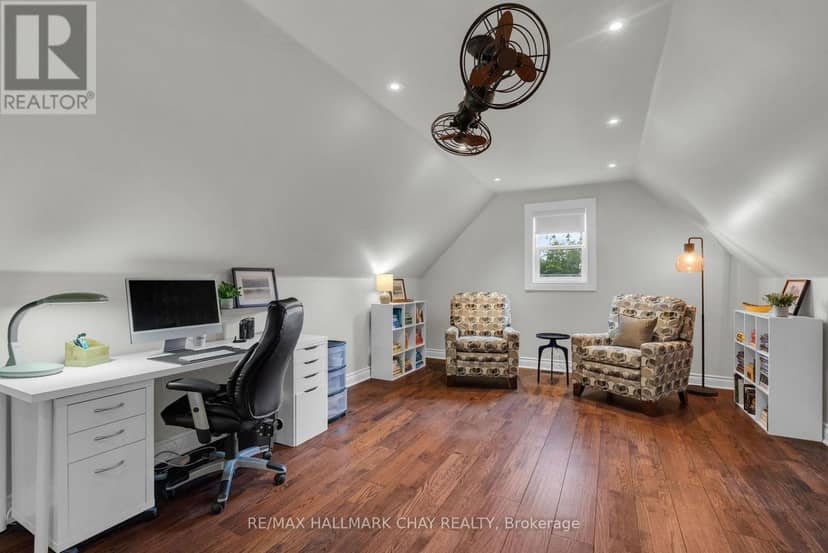 9 Bridle Path — photo 23 of 40