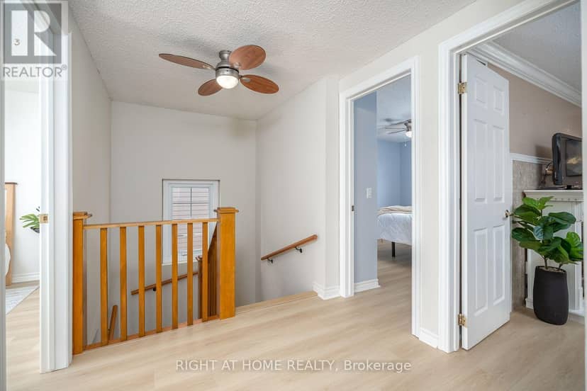 54 Niagara Place — photo 18 of 40