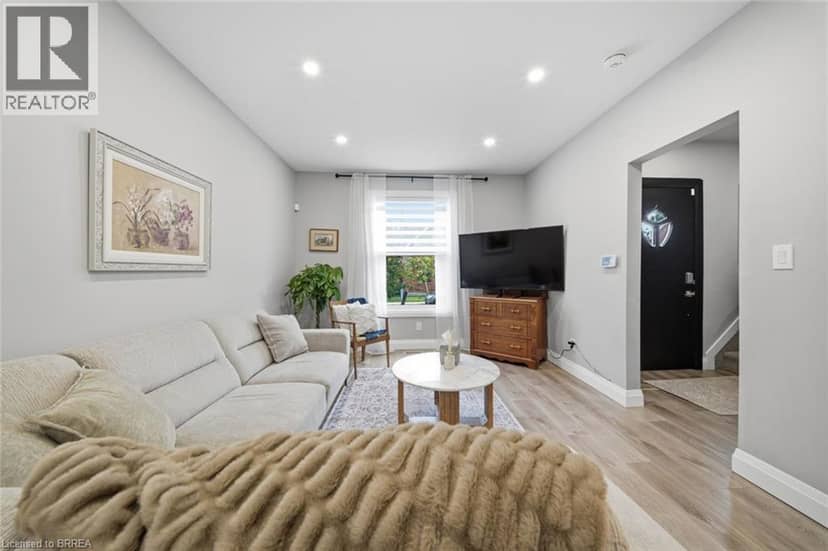 14 ALLENBY Avenue — photo 6 of 40