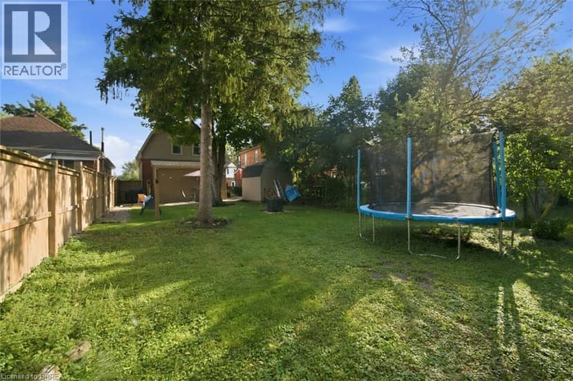 14 ALLENBY Avenue — photo 32 of 40