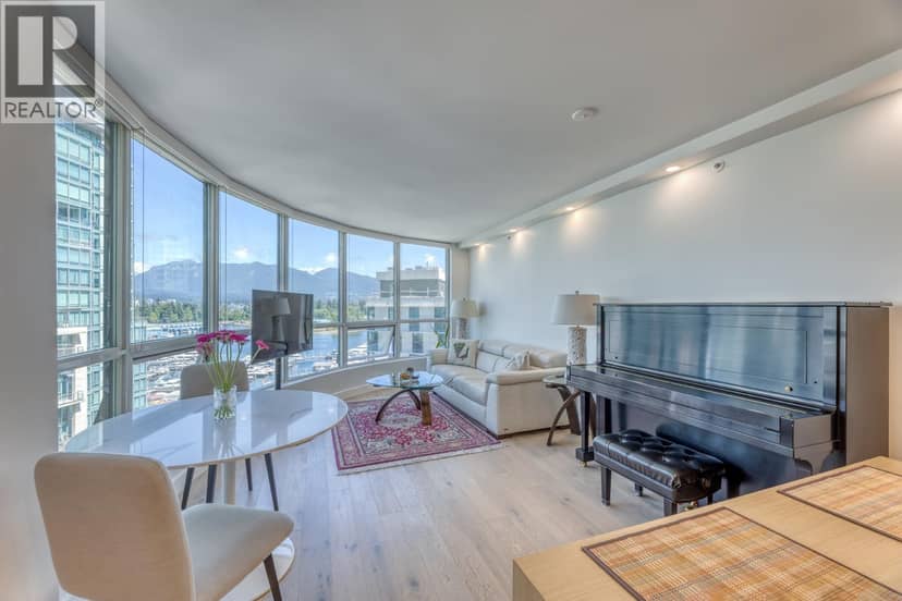 1001 588 BROUGHTON STREET, Vancouver, photo 2