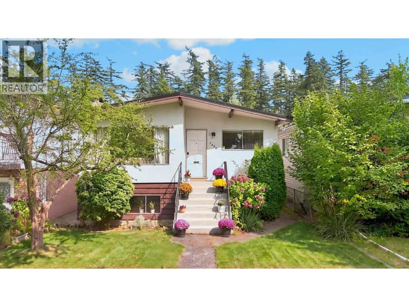 5884 ORMIDALE STREET, Vancouver