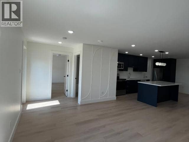 2303-61 Gleaner Avenue — photo 10 of 11