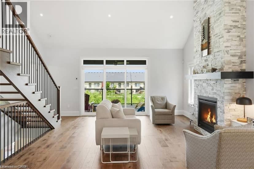 59 SWAN Avenue, Fonthill, photo 6