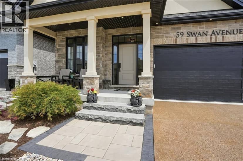59 SWAN Avenue, Fonthill, photo 4