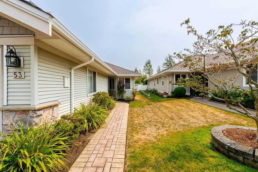 53 17516 4 AVENUE, Surrey, photo 3