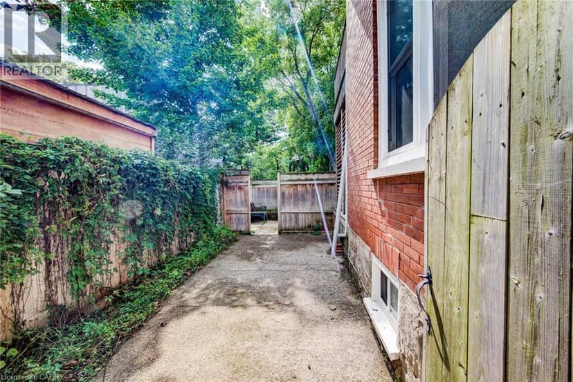 81 WILLOW Street — photo 9 of 20