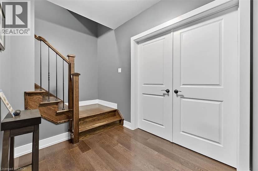 24 CHESTNUT Drive — photo 31 of 40