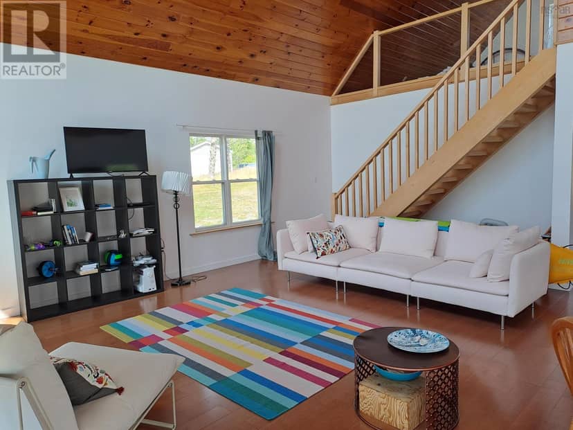 828 Little Liscomb Road — photo 11 of 39