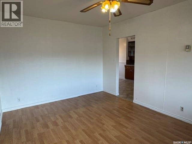 826 10th STREET — photo 11 of 40