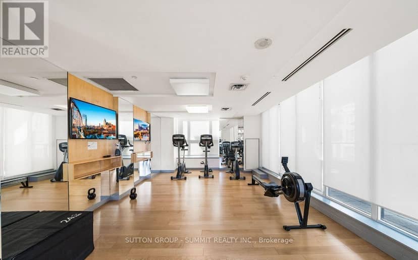 1510 - 105 George Street — photo 38 of 40