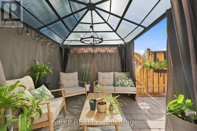16 - 275 Old Homestead Road, Georgina, photo 4
