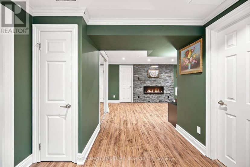 15 Velma Drive — photo 28 of 40