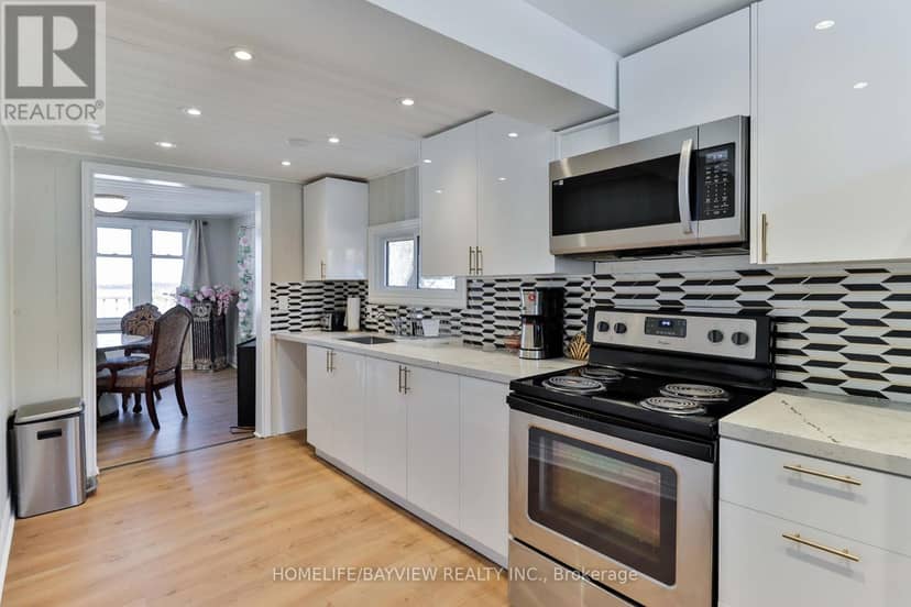 39 - 6108 Curtis Point Road — photo 22 of 25