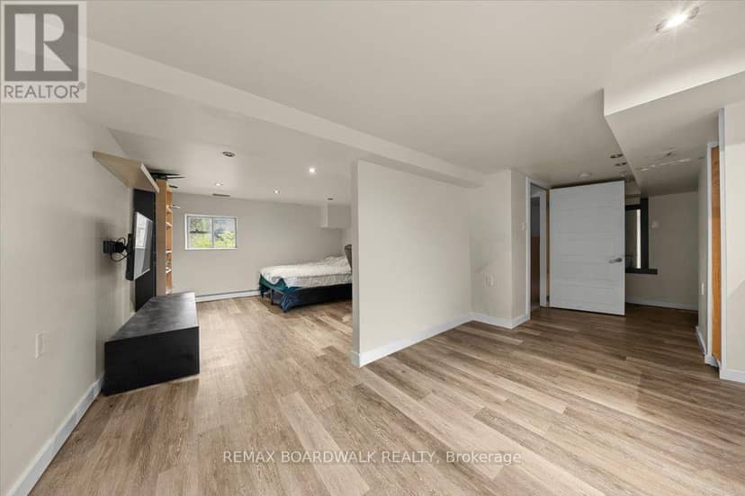 152 Duford Street — photo 38 of 40