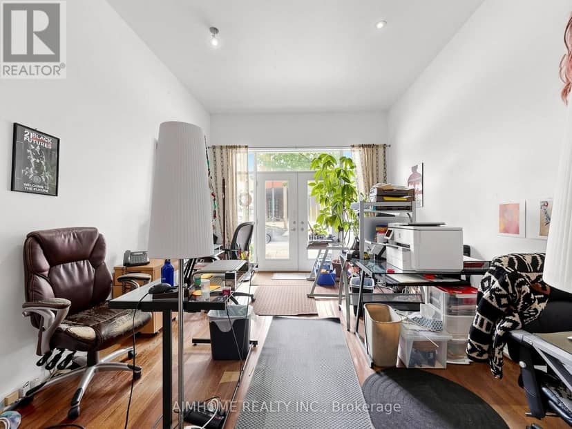 1089 Dundas Street E — photo 4 of 40