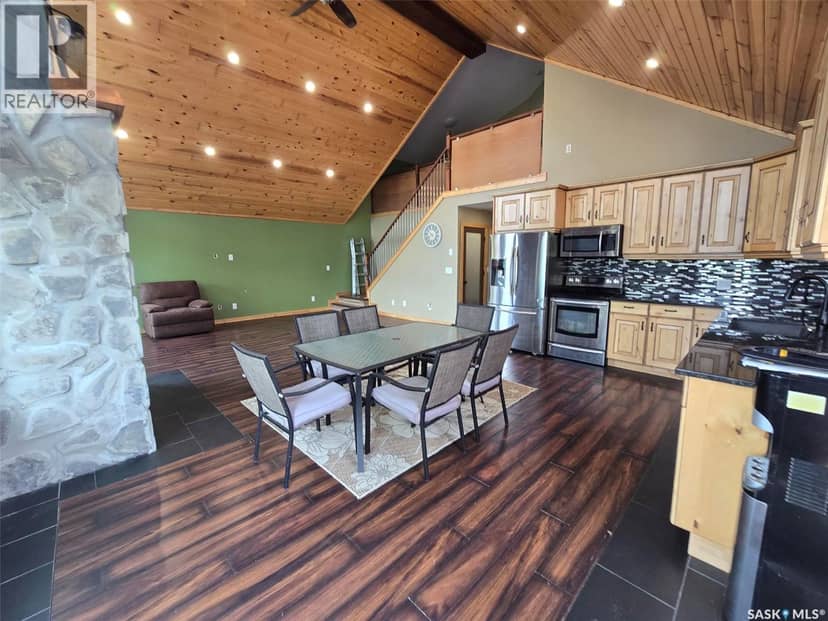 152 Criddle AVENUE — photo 18 of 40