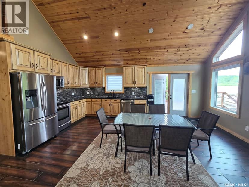 152 Criddle AVENUE — photo 15 of 40