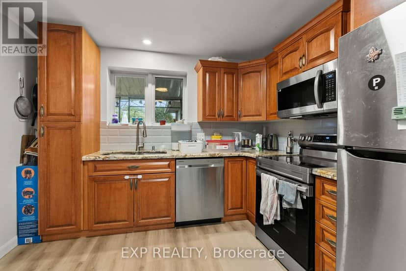 692 Claude Street — photo 36 of 40