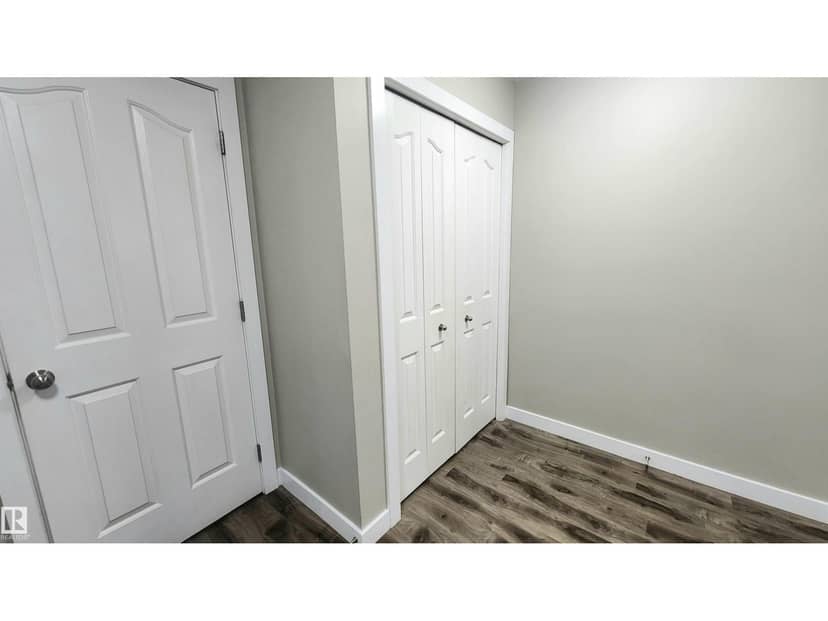 #101 11803 22 AV SW — photo 13 of 27