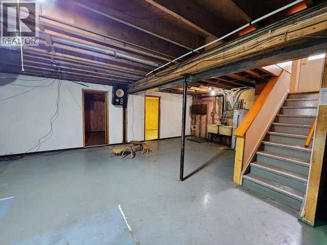 26 Ogilvie Cres — photo 22 of 33