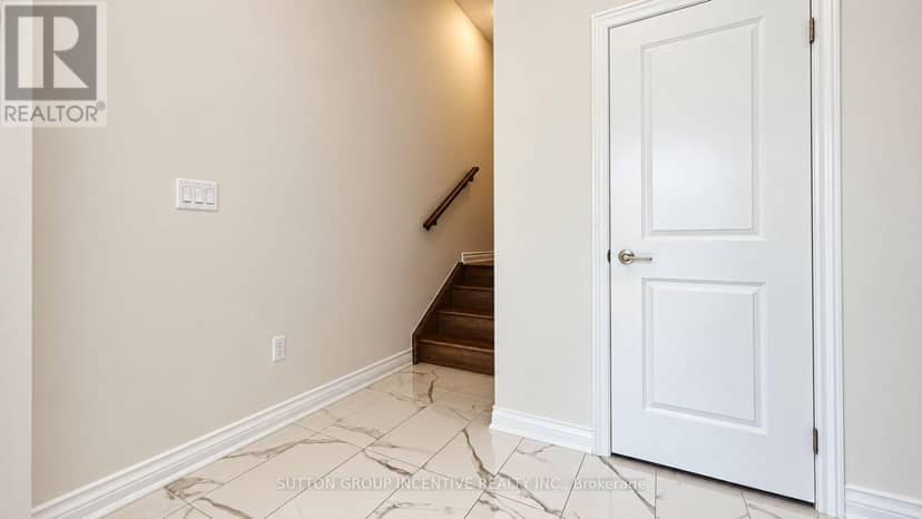 152 Greer Street — photo 2 of 22
