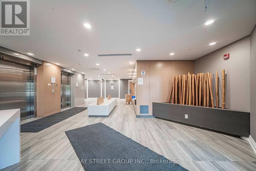 630 - 128 Grovewood Common — photo 4 of 35