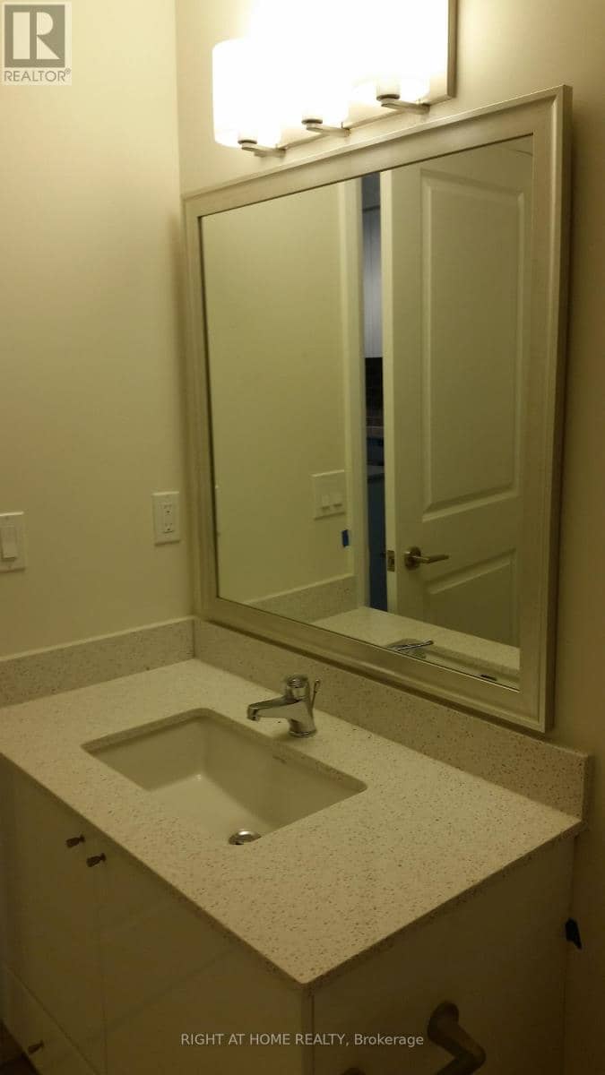 1101 - 55 Eglinton Avenue W — photo 13 of 24