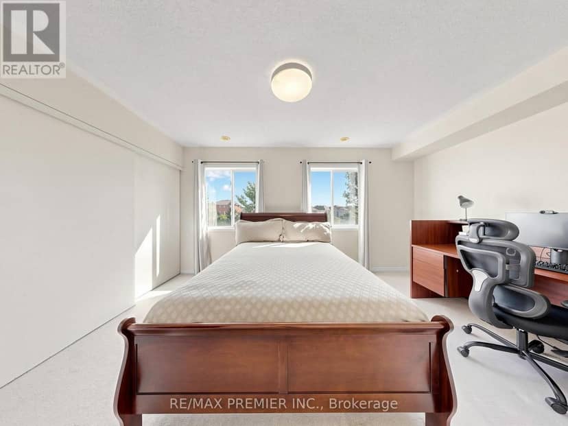 95 John Bell Crescent — photo 14 of 24