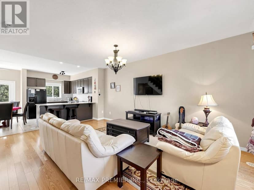 95 John Bell Crescent — photo 6 of 24