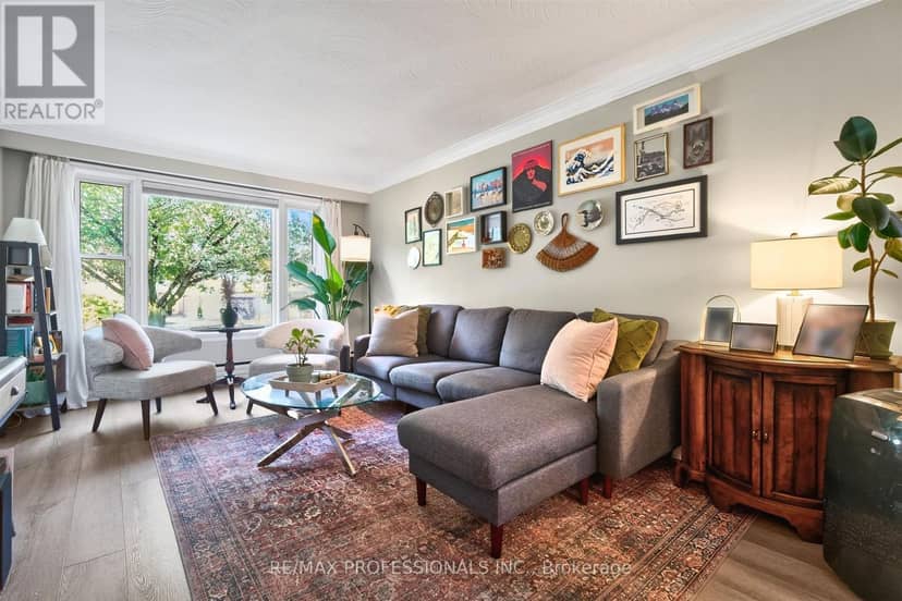 31 Long Branch Avenue, Toronto, photo 8