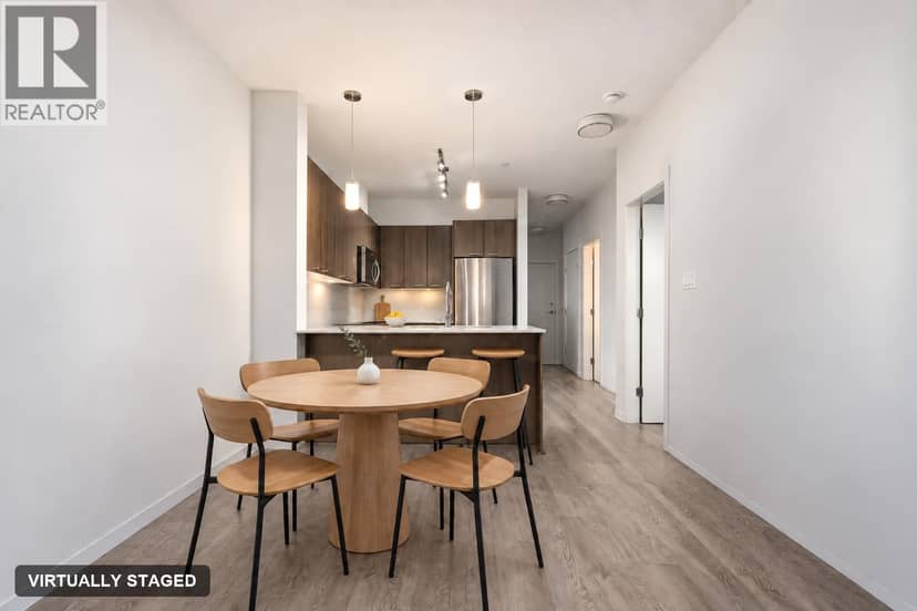 101 617 SMITH AVENUE, Coquitlam, photo 5
