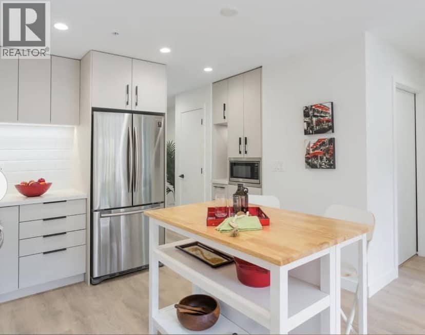 107 3018 ST GEORGE STREET, Port Moody, photo 4
