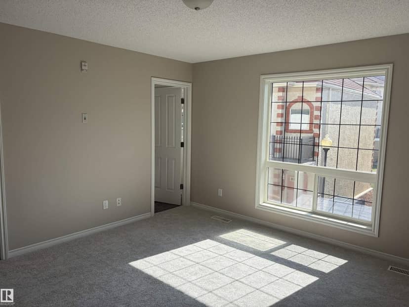 #100 13825 155 AV NW — photo 15 of 31