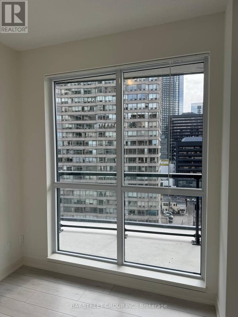 1006 - 4955 Yonge Street — photo 40 of 40