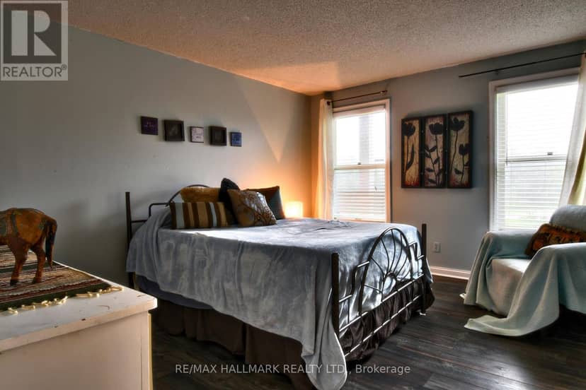 18555 Highway 12 — photo 11 of 40