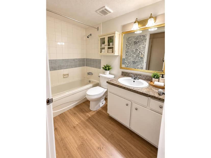107 10468 148th Street, Surrey, photo 5