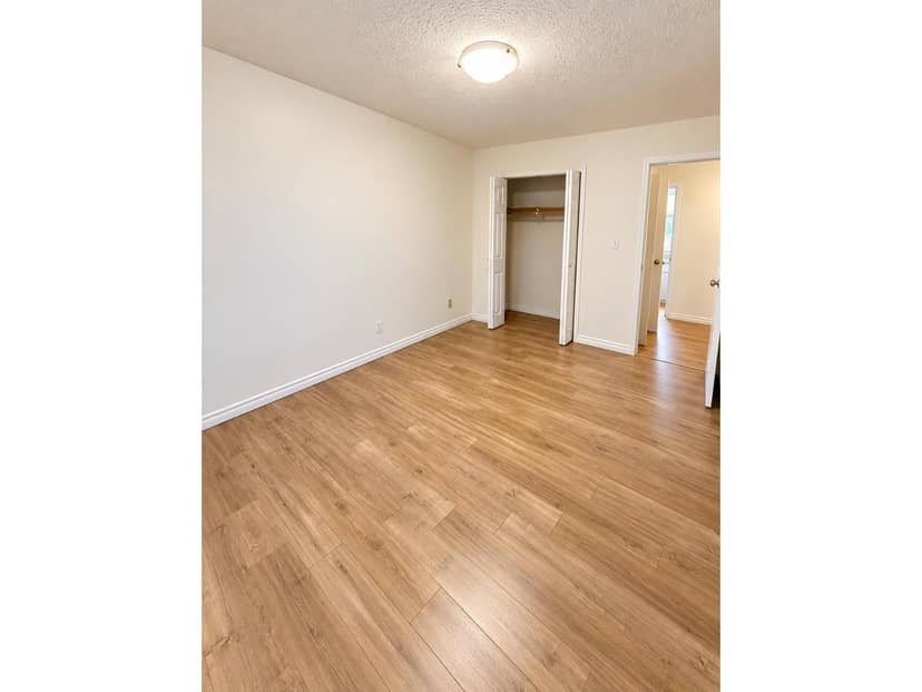 107 10468 148th Street, Surrey, photo 4