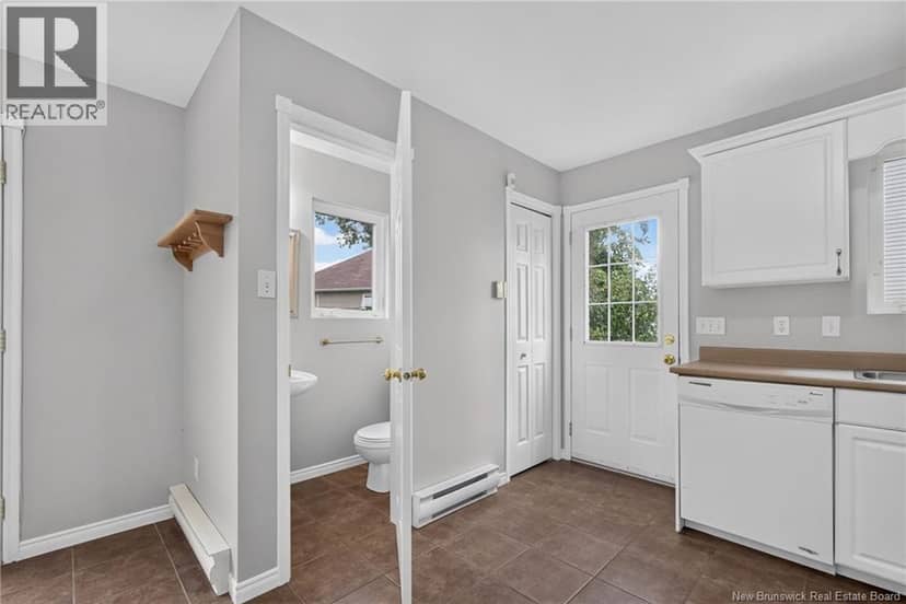 264 Glencairn — photo 15 of 40
