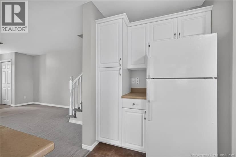 264 Glencairn — photo 24 of 40