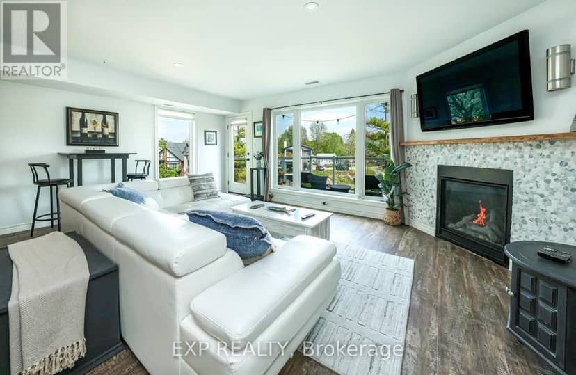 4 - 40 Ontario Street S — photo 15 of 40