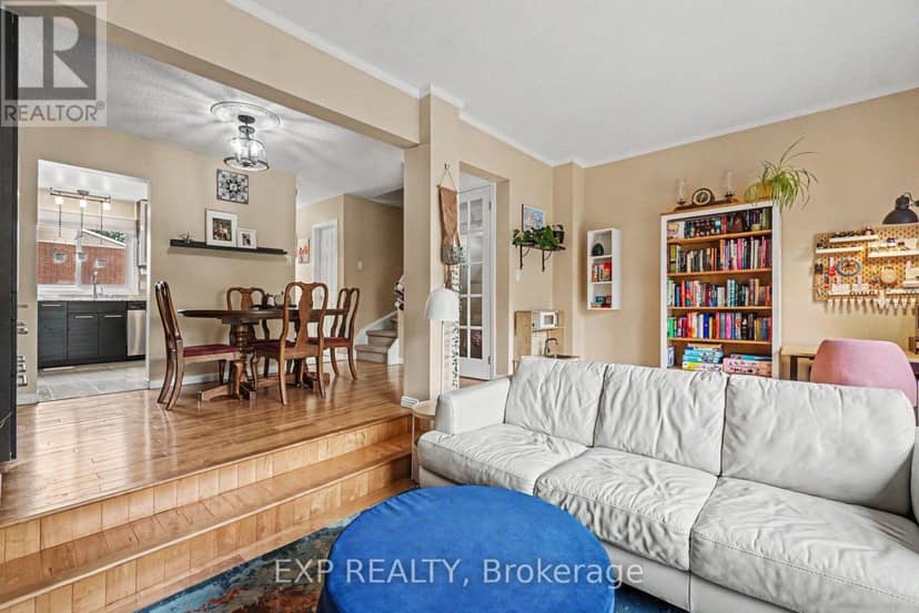 35 - 2030 Kelden Crescent — photo 16 of 36