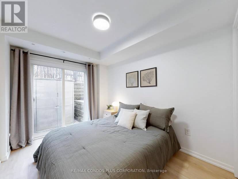 29 Florence Wyle Lane — photo 34 of 40